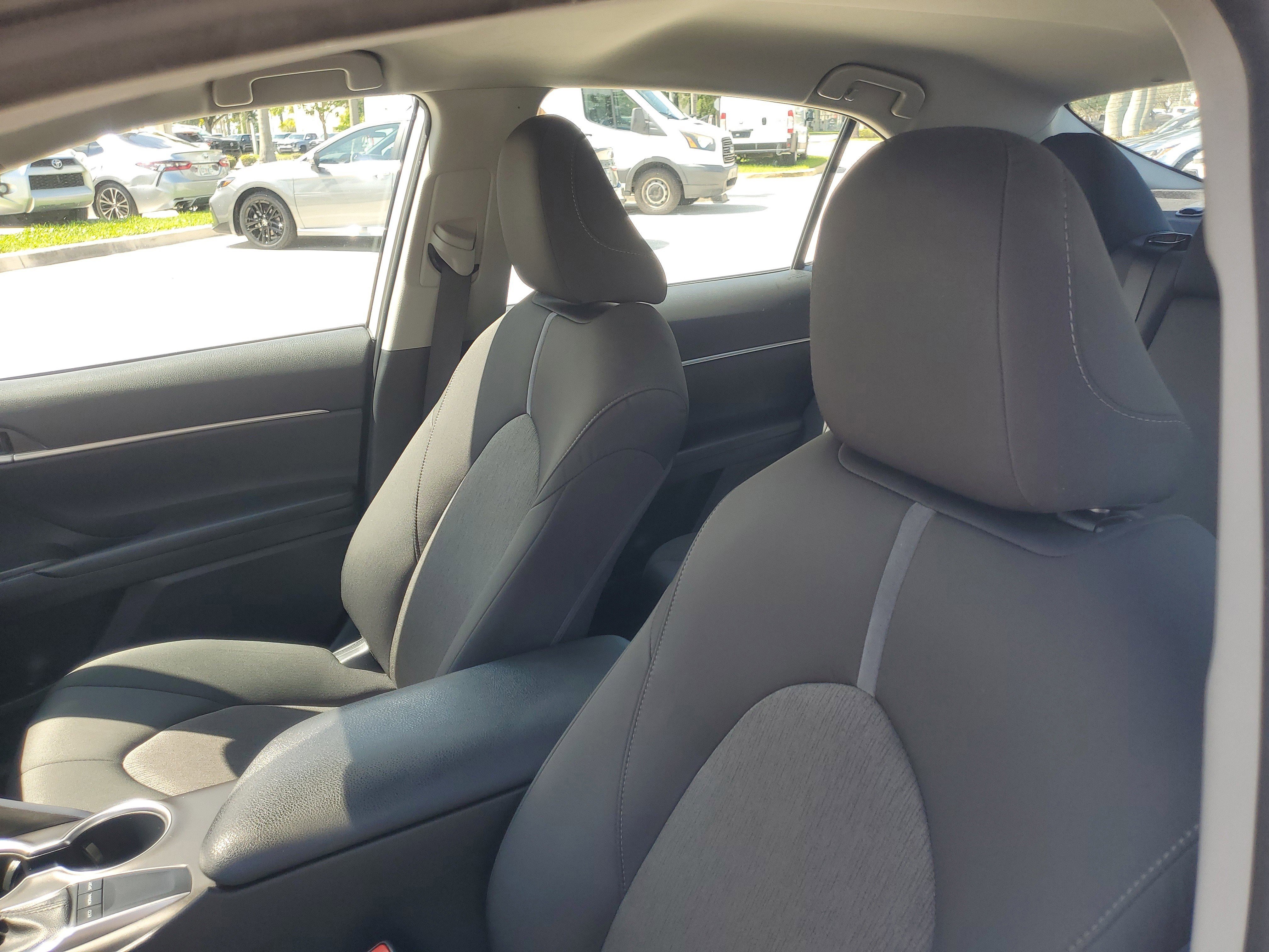 Used 2024 Toyota Camry LE FWD image 17