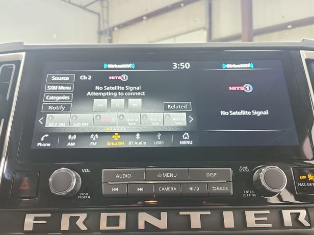 Used 2025 Nissan Frontier SV w/ SV Convenience Package RWD image 26