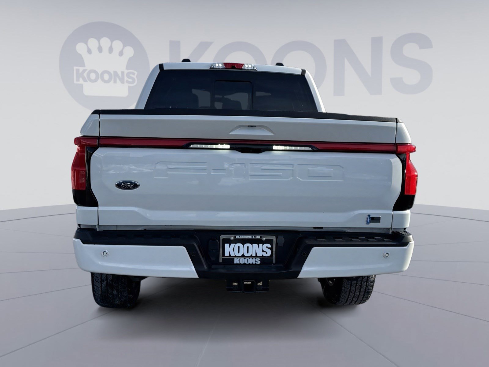 Used 2023 Ford F150 Lightning Lariat w/ Equipment Group 511A High image 5