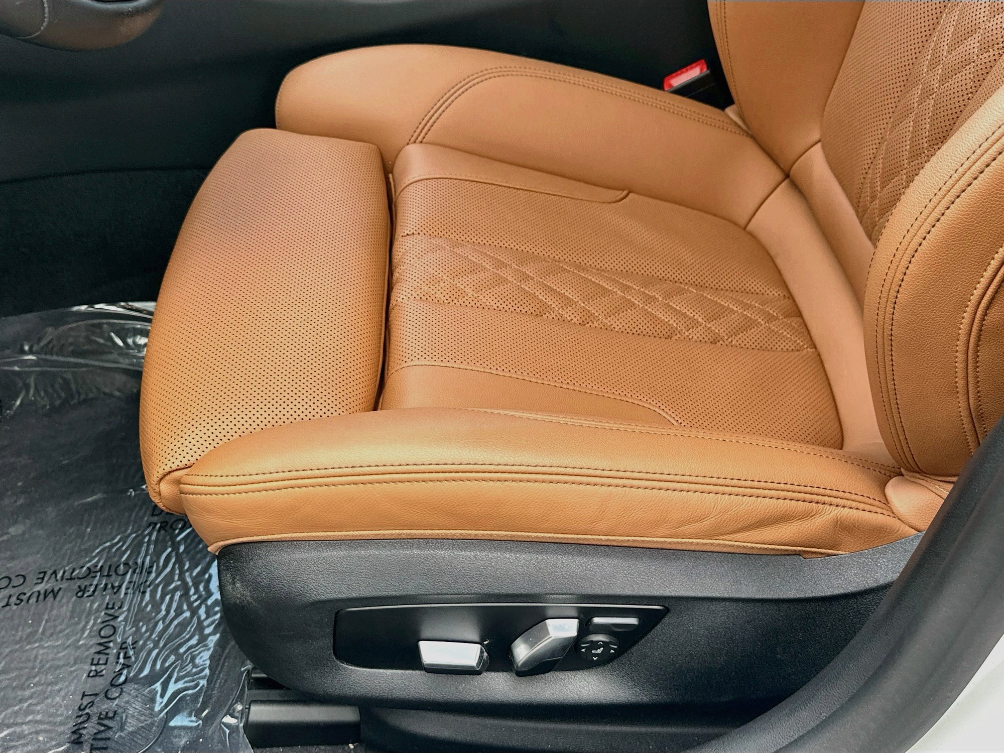 Used 2023 BMW 540i w/ Executive Package RWD image 19