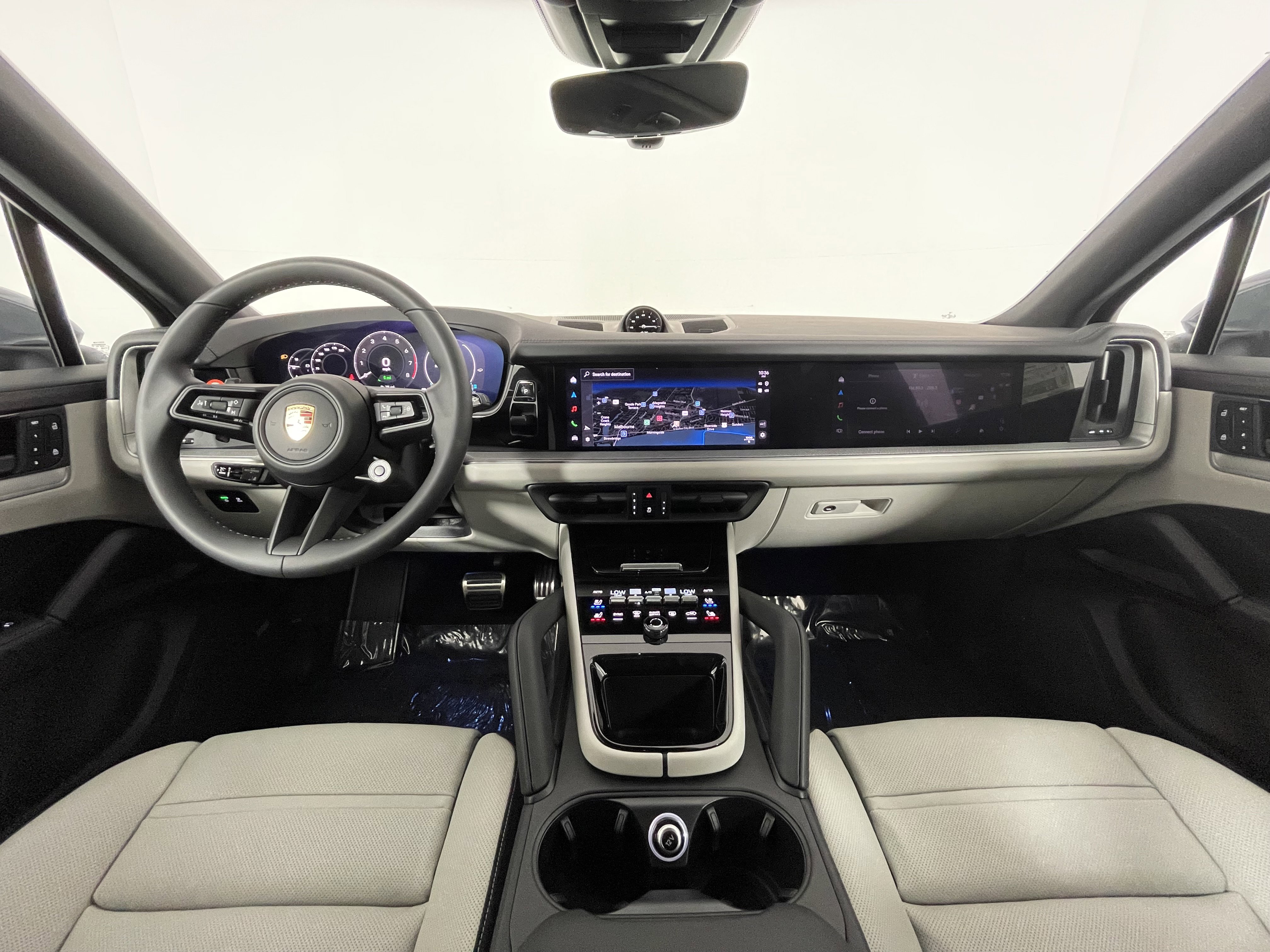 New 2026 Porsche Cayenne S image 13