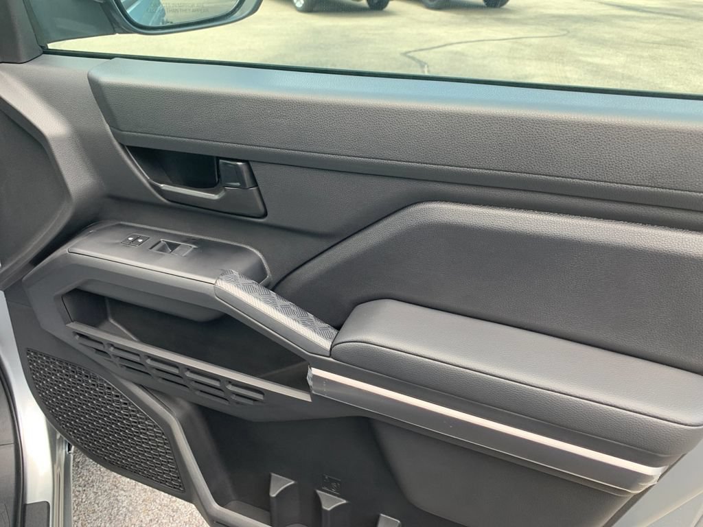 New 2026 Toyota Tacoma SR5 AWD/4WD image 18