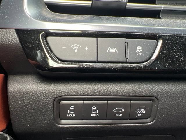 Used 2022 Kia Carnival SX Prestige FWD image 23