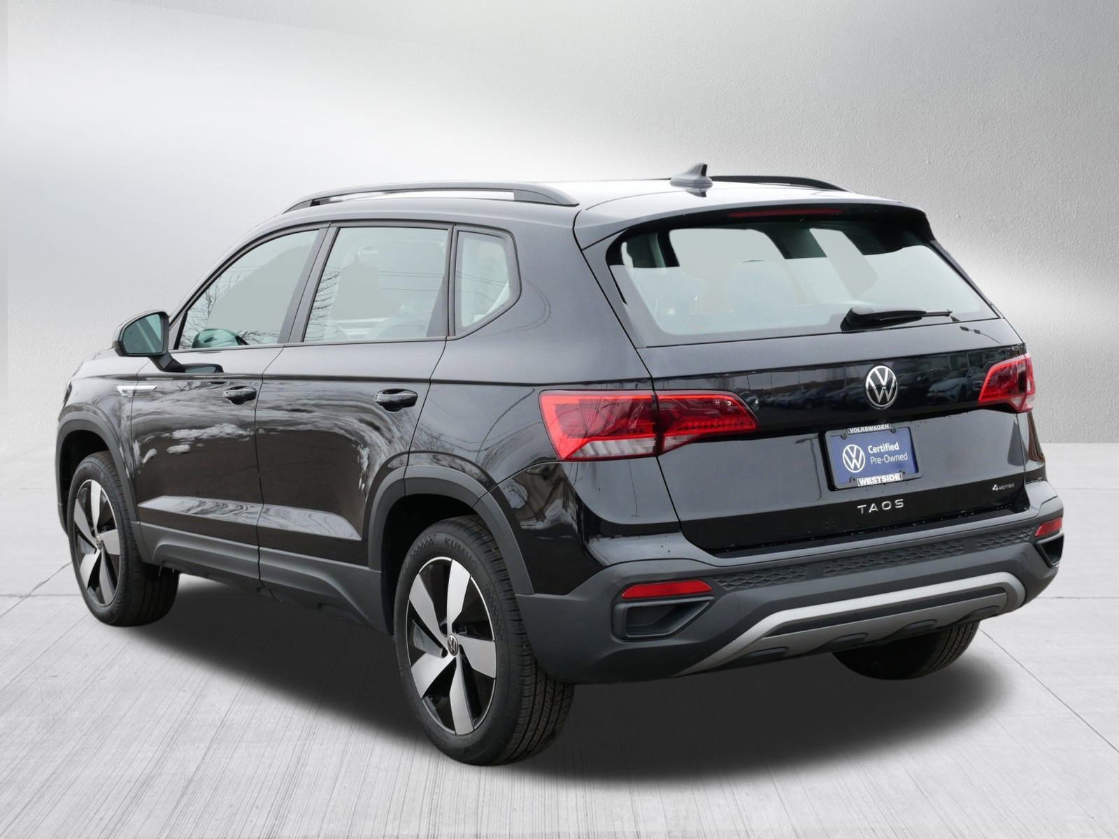 Certified 2024 Volkswagen Taos S image 5