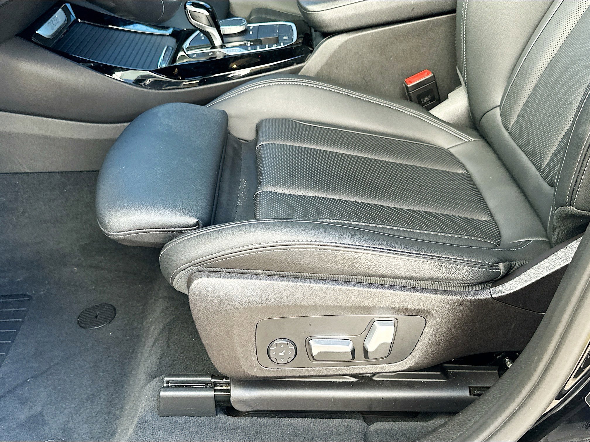 Used 2023 BMW X3 xDrive30i w/ Convenience Package image 19