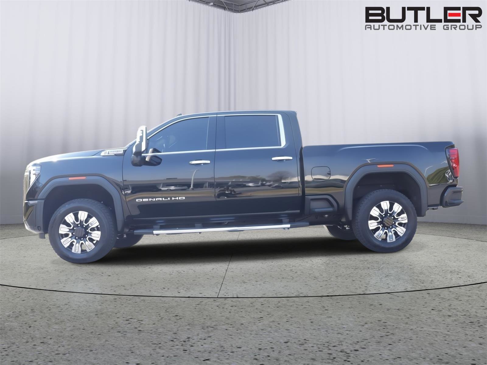 Used 2025 GMC Sierra 2500 Denali w/ Denali Reserve Package image 4