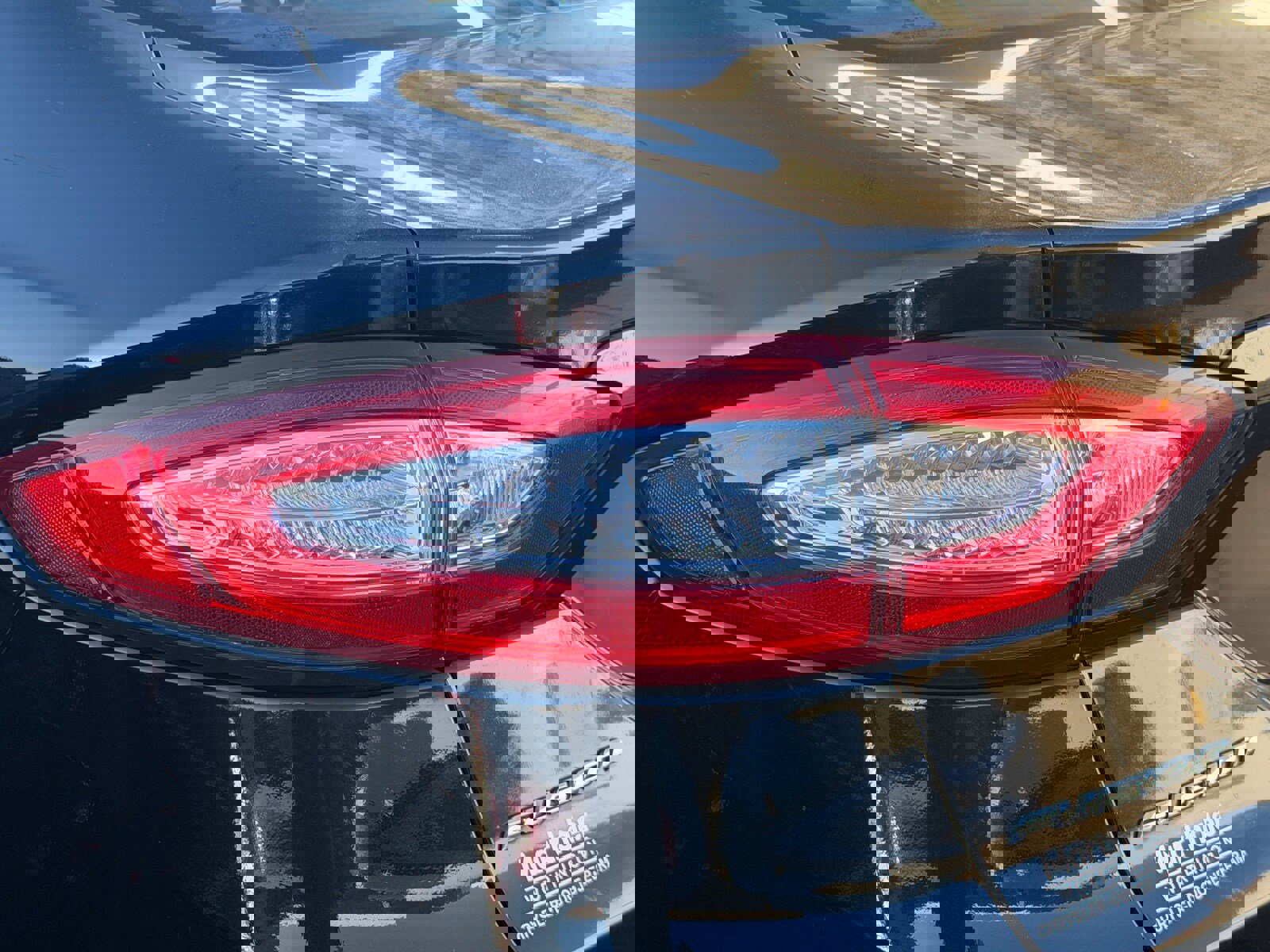 Used 2014 Ford Fusion SE image 11