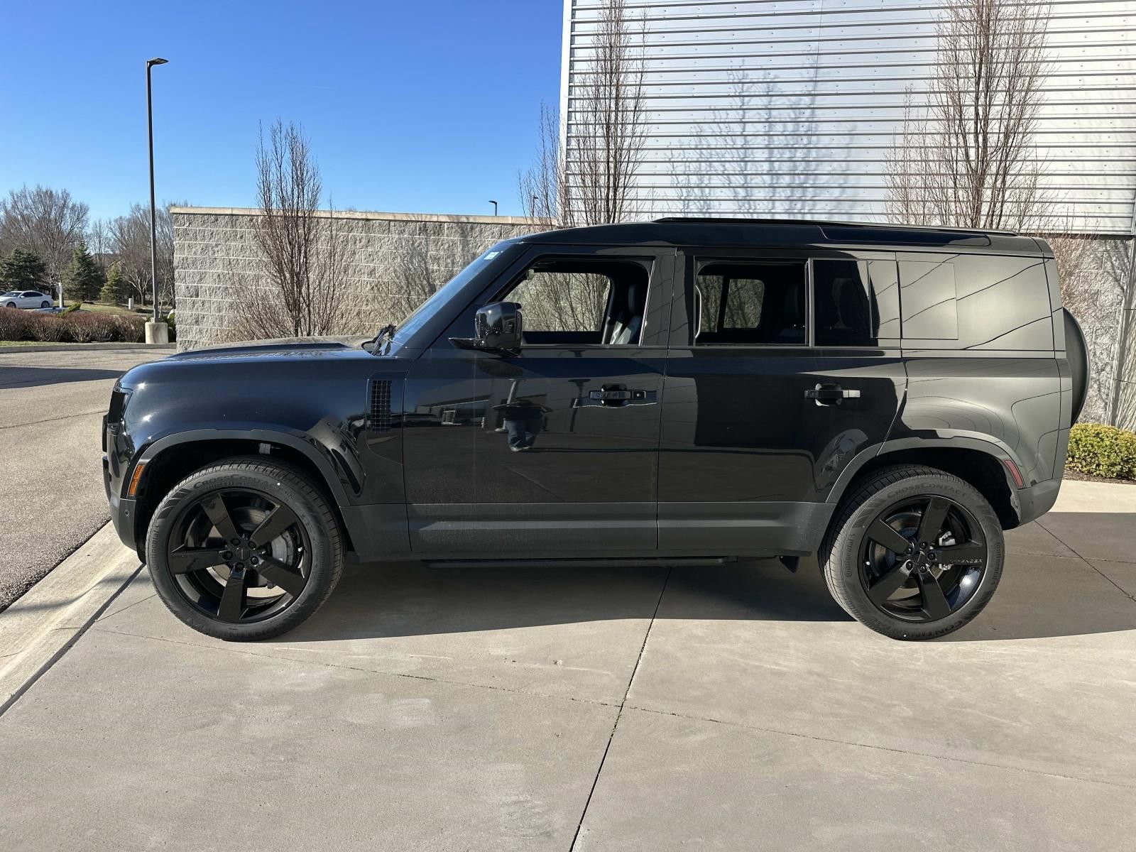 New 2026 Land Rover Defender 110 S image 8