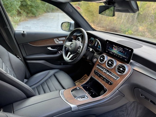 Used 2022 Mercedes-Benz GLC 300 4MATIC image 20