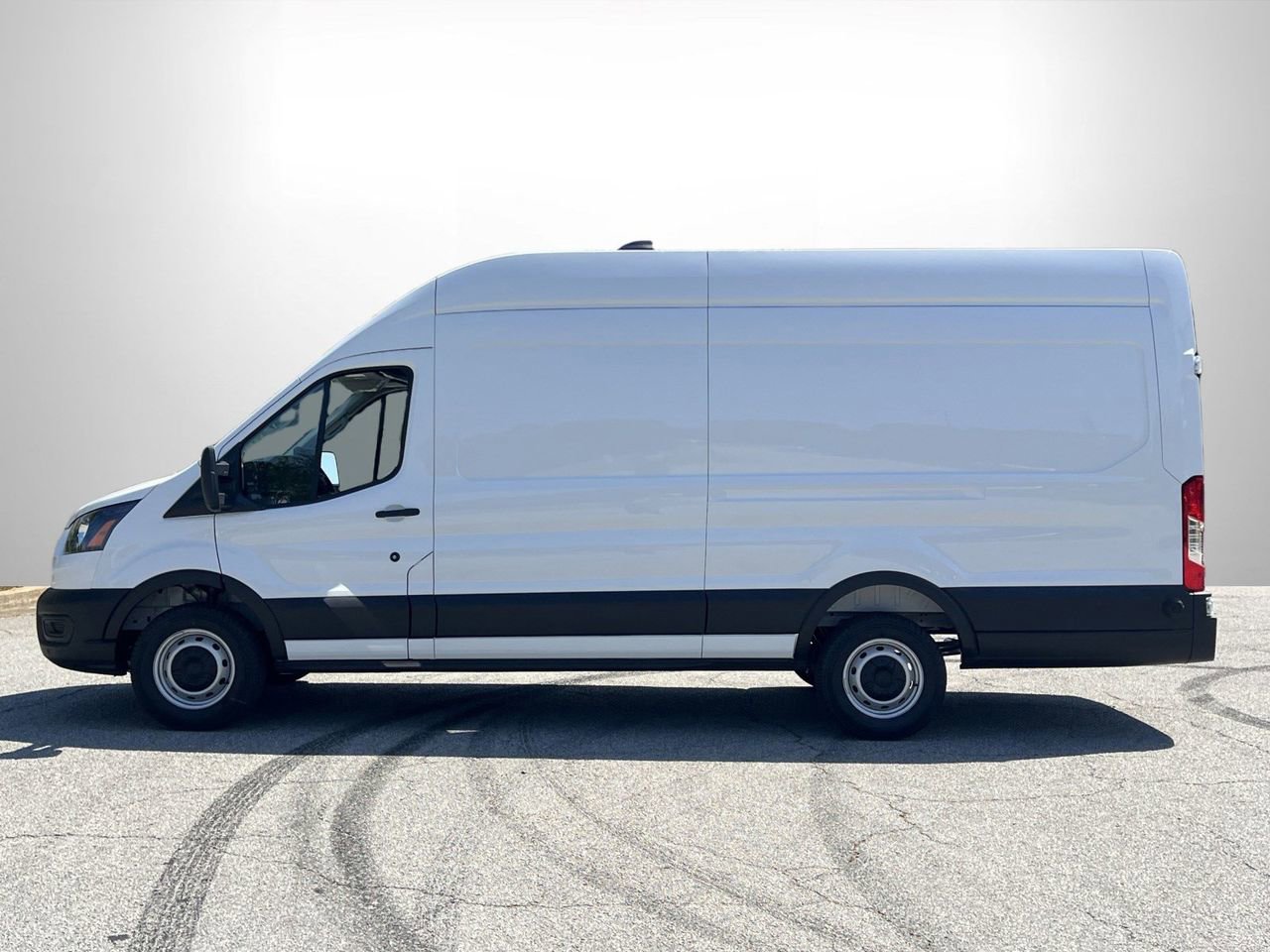 New 2026 Ford Transit 350 148 High Roof Extended RWD image 19