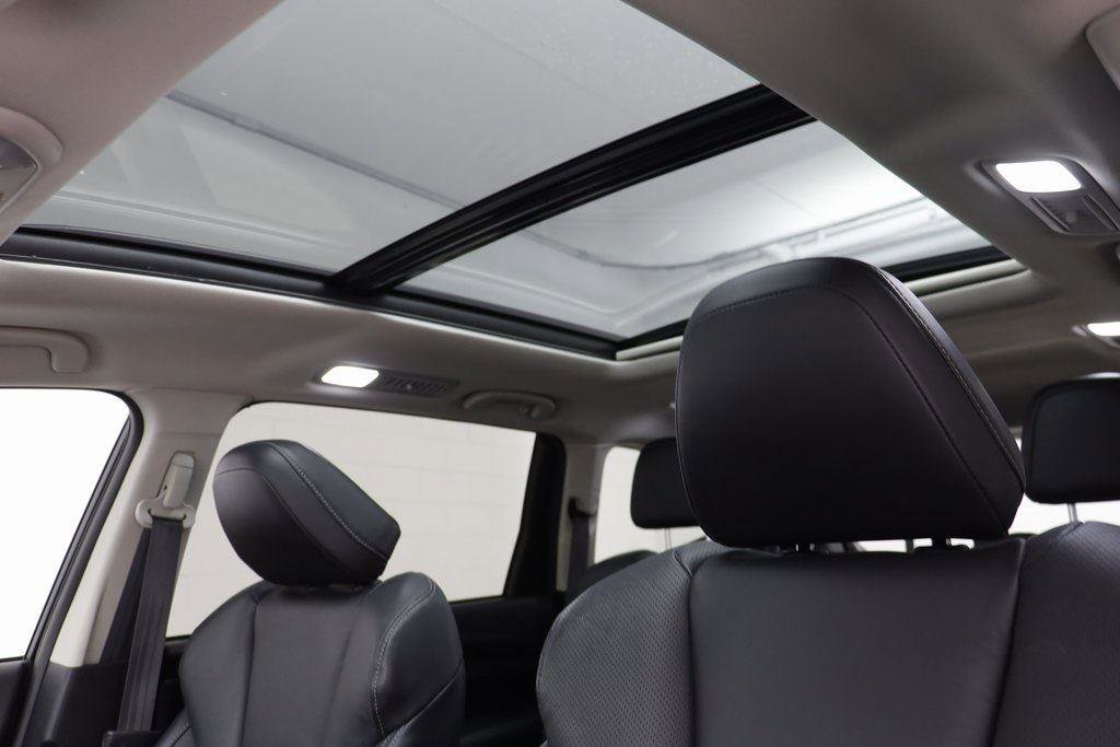 Used 2022 Subaru Ascent Limited w/ Technology Package image 15