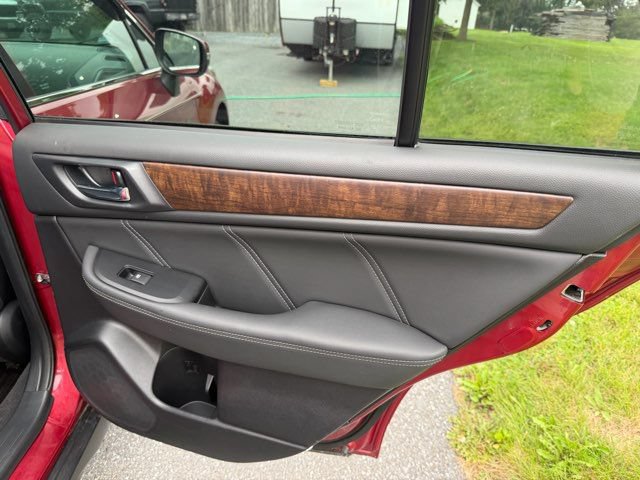 Used 2018 Subaru Outback 2.5i Limited AWD/4WD image 26