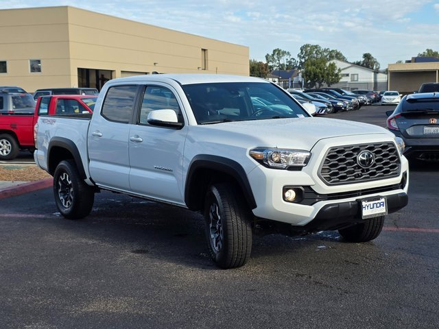 Used 2023 Toyota Tacoma TRD Off-Road image 4
