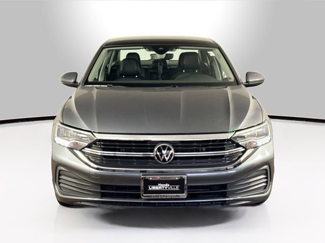 Used 2023 Volkswagen Jetta SE FWD image 16