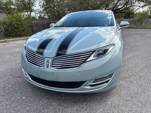 Used 2014 Lincoln MKZ Hybrid w/ Equipment Group 201A Select FWD image 5