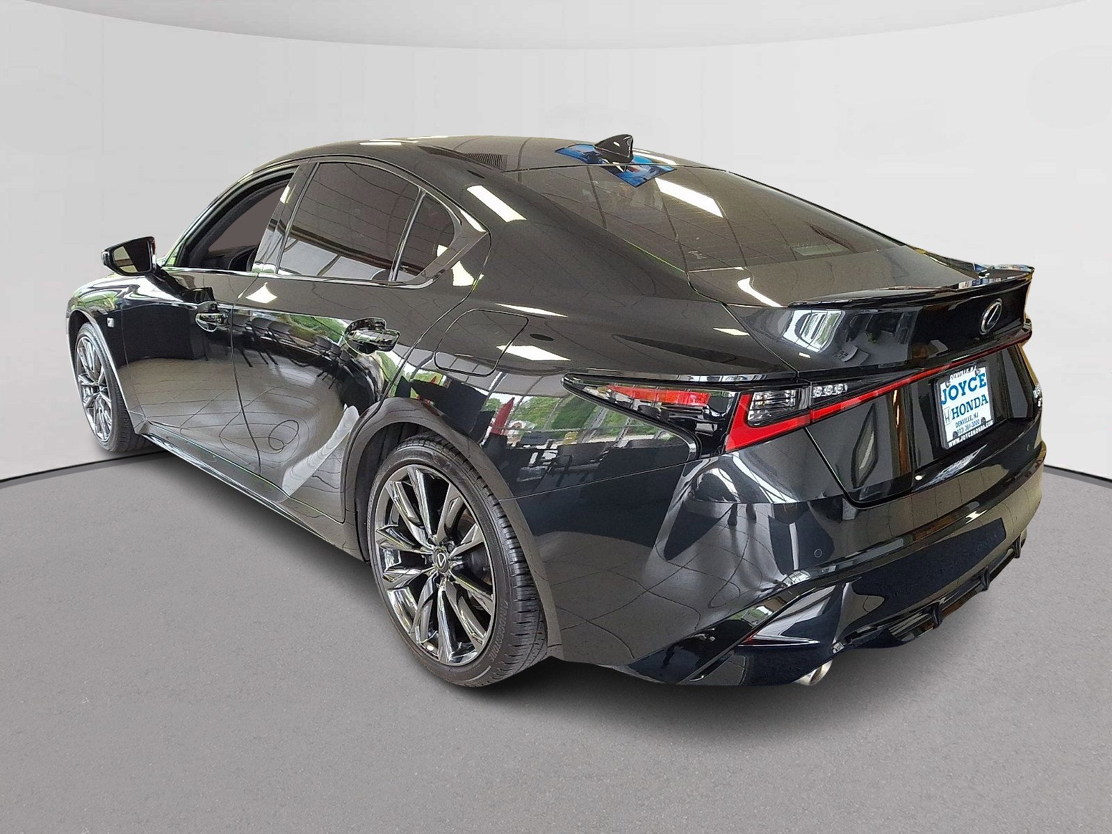 Used 2025 Lexus IS 350 F Sport AWD/4WD image 7