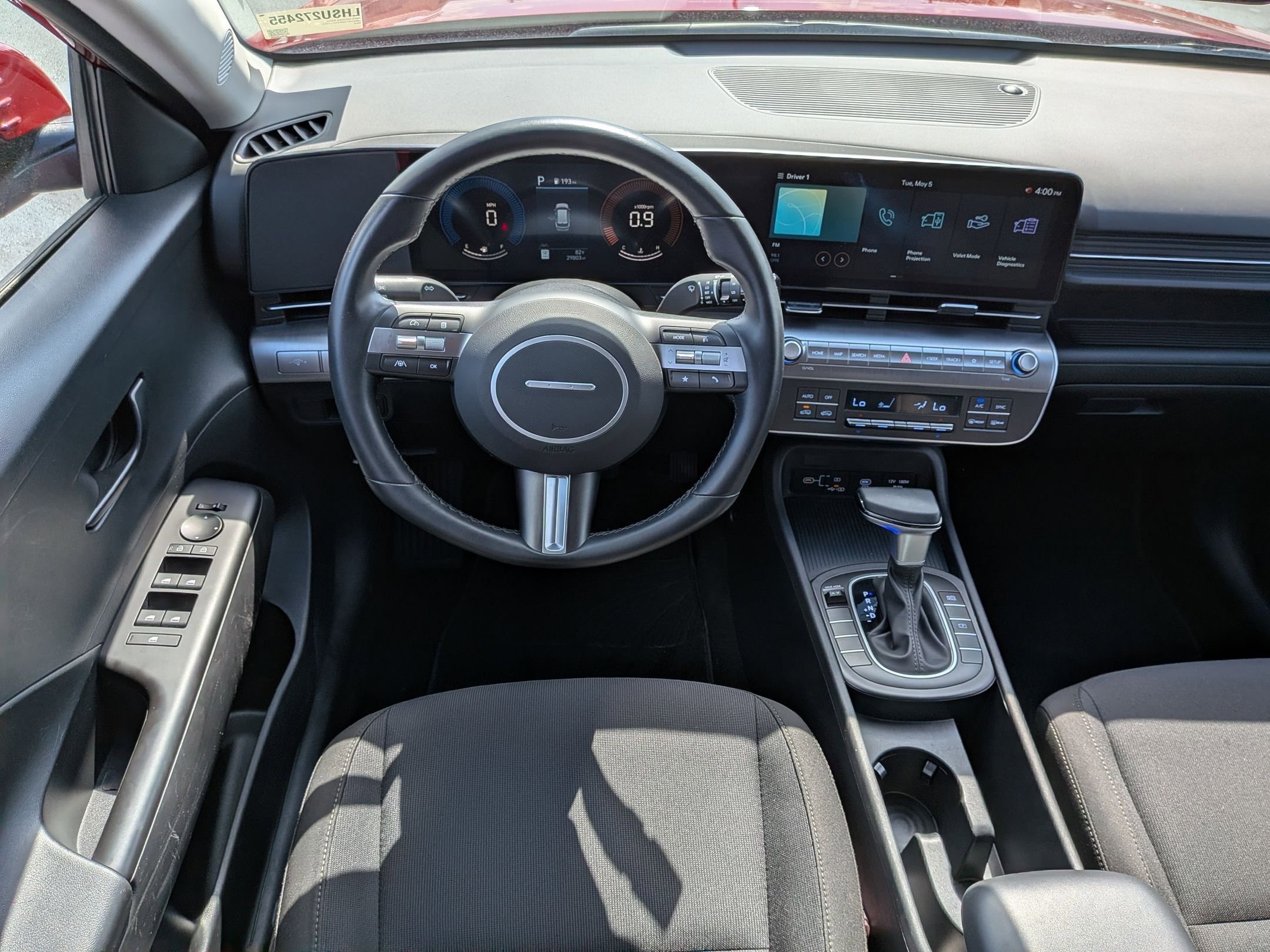 Used 2025 Hyundai Kona SEL FWD image 30