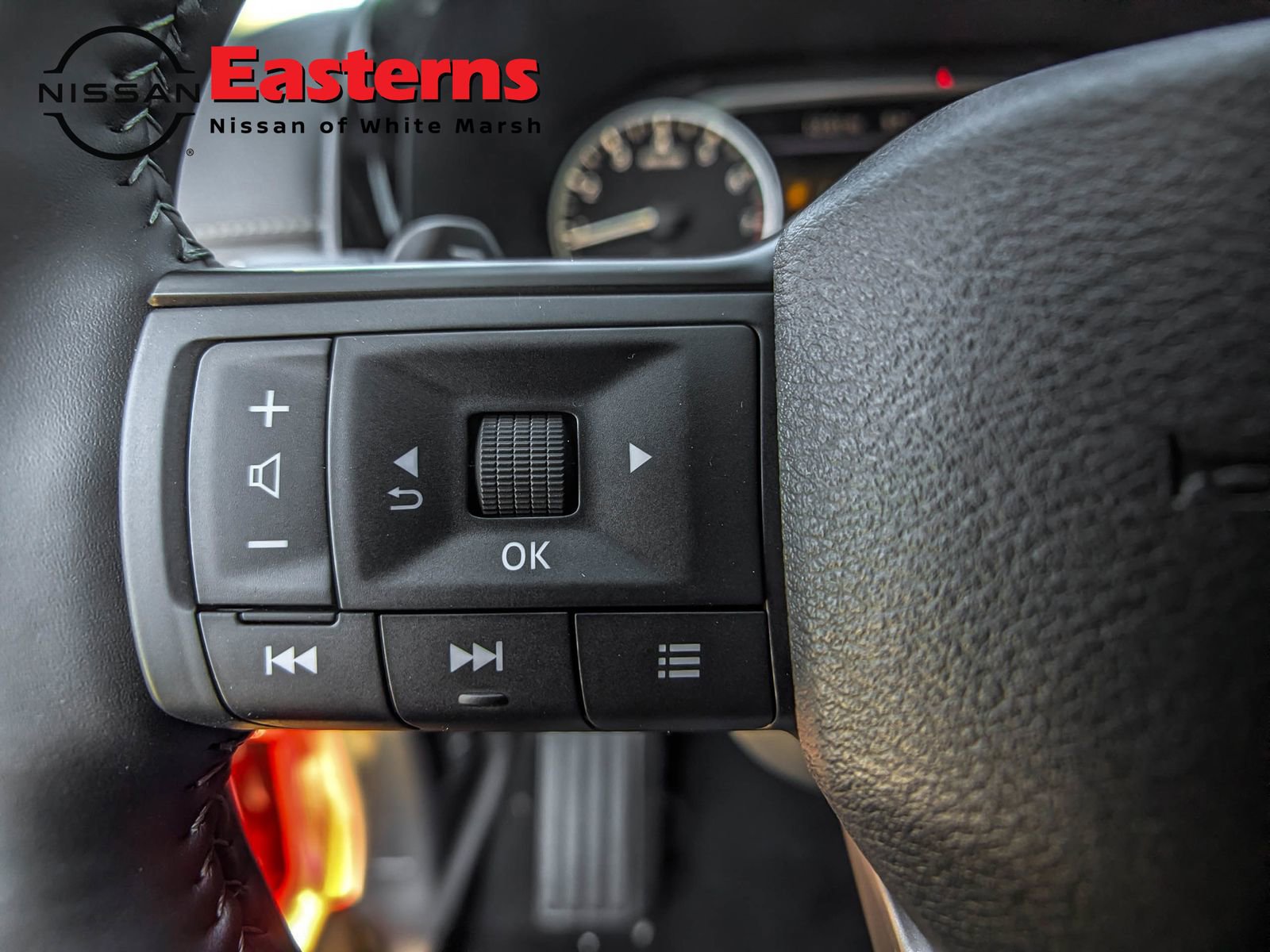 New 2026 Nissan Pathfinder SV image 15