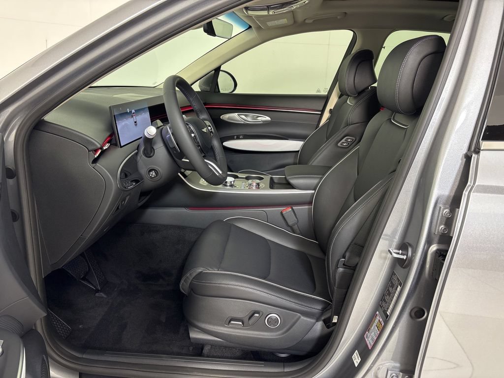 New 2026 Genesis GV70 2.5T Advanced AWD/4WD image 16