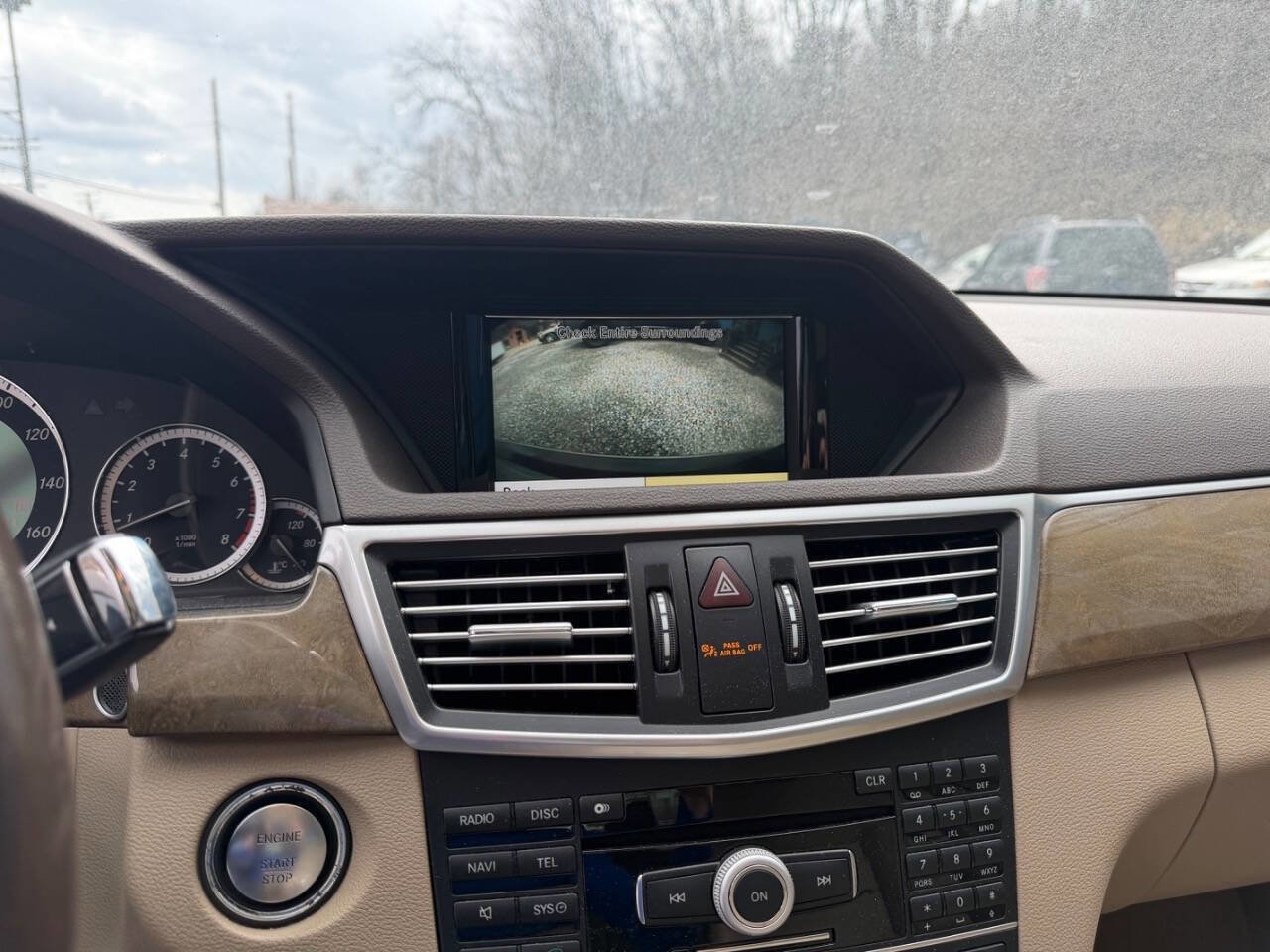 Used 2011 Mercedes-Benz E 350 4MATIC Sedan image 18