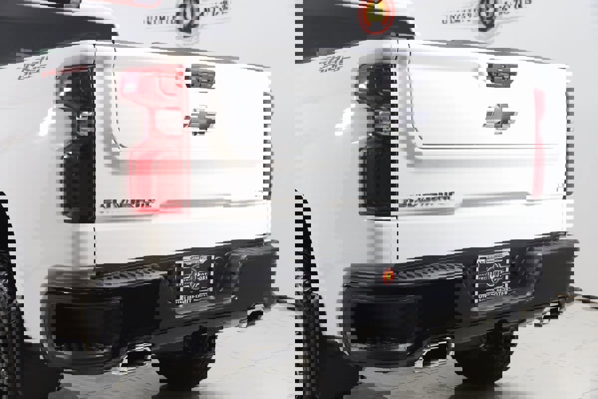 Used 2024 Chevrolet Silverado 1500 LT Trail Boss image 22