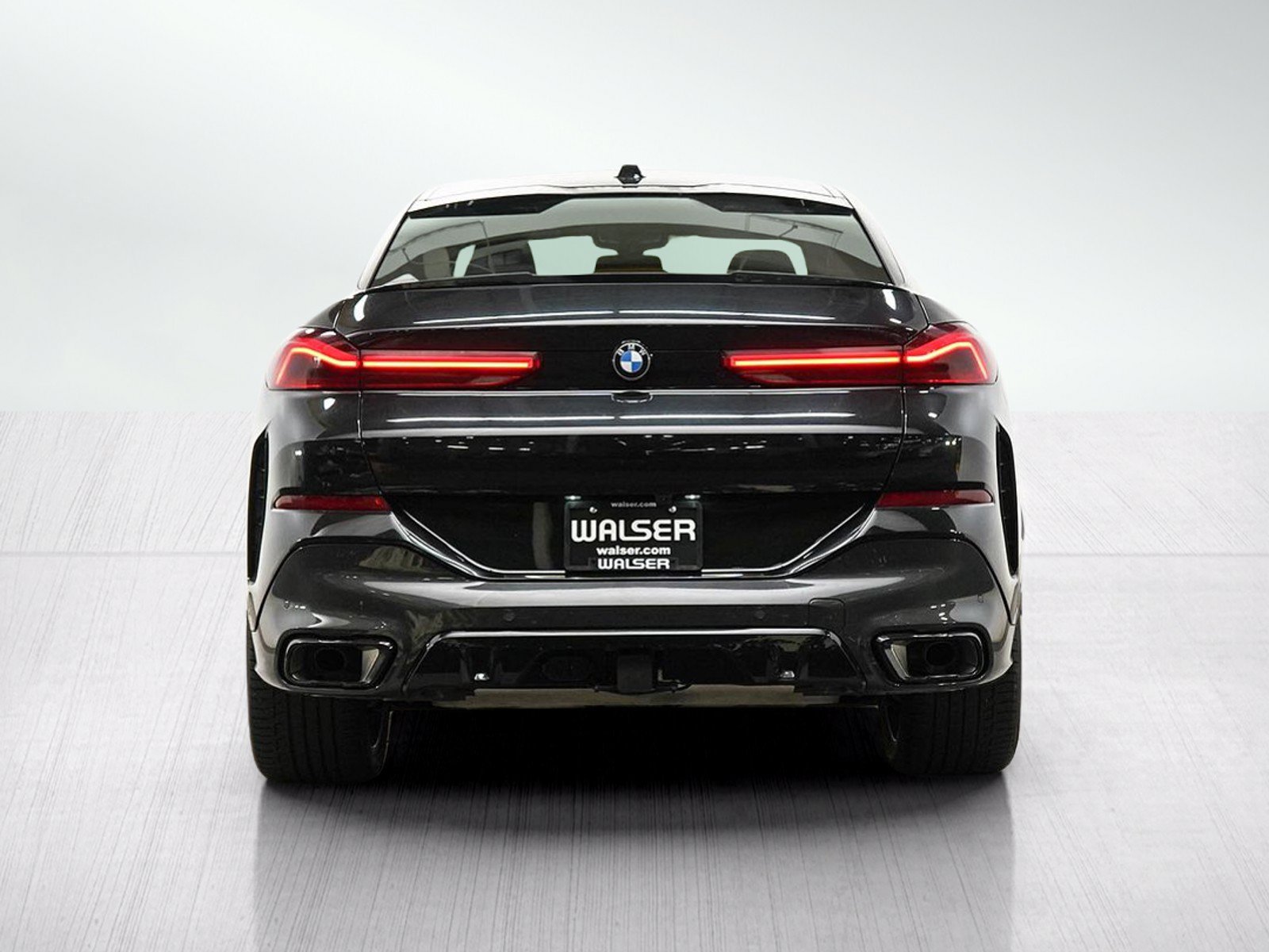 Used 2024 BMW X6 xDrive40i AWD/4WD image 4