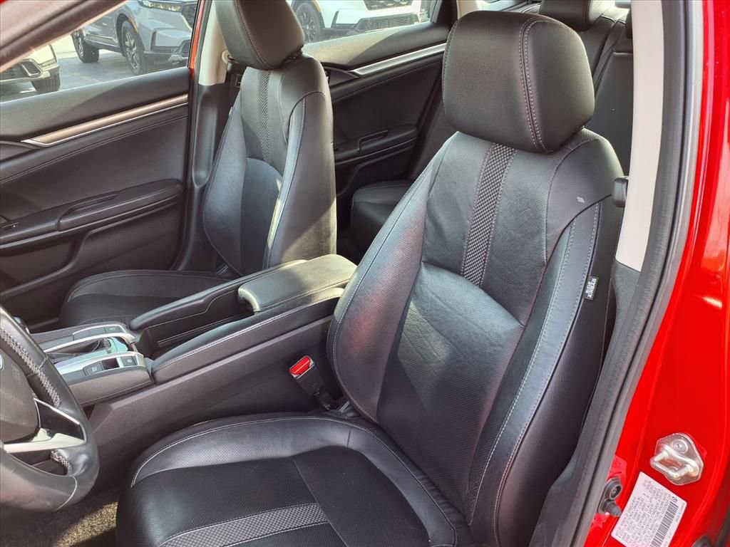 Used 2020 Honda Civic Touring image 12