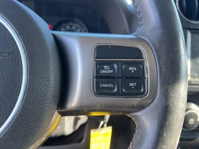 Used 2014 Jeep Patriot Latitude w/ Sun/Sound Group image 14