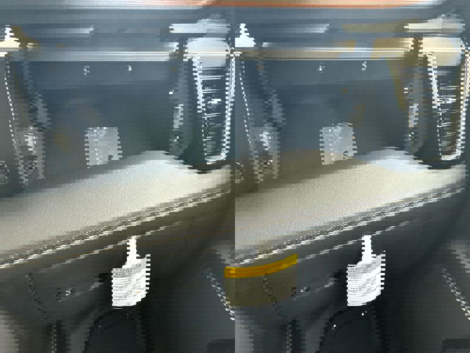 New 2025 GMC Sierra 2500 Denali w/ Denali Reserve Package image 25