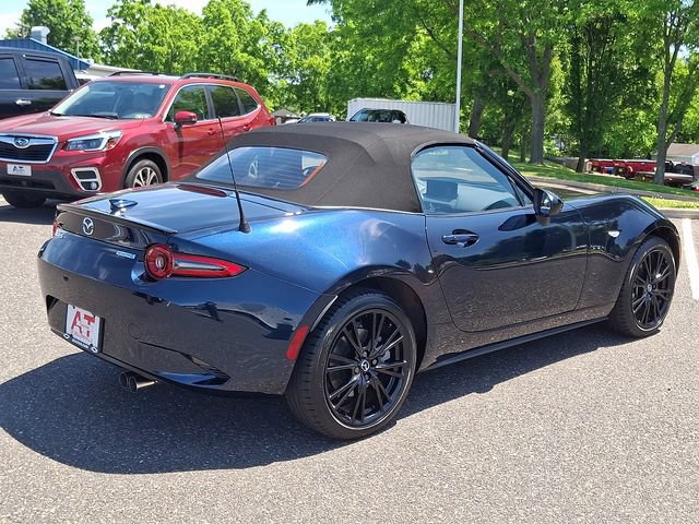 Used 2025 MAZDA MX-5 Miata Club w/ Weather Package RWD image 13