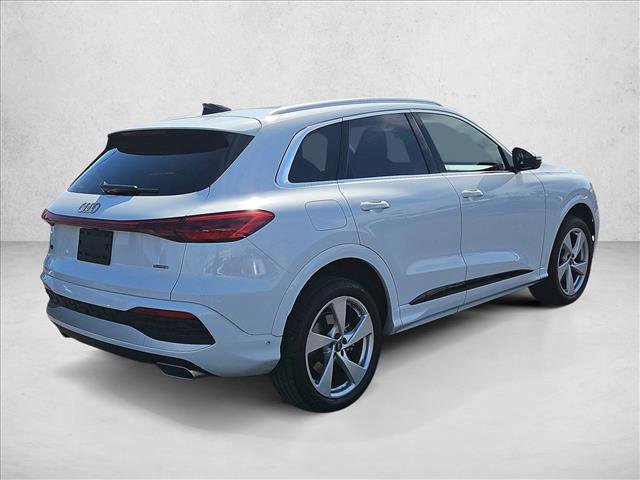 Certified 2025 Audi Q5 Premium Plus w/ Premium Plus image 5