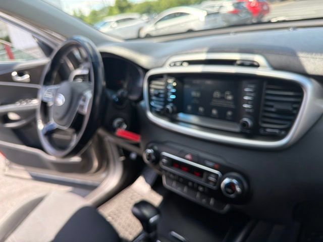 Used 2019 Kia Sorento FWD w/ Option Group 020 image 23