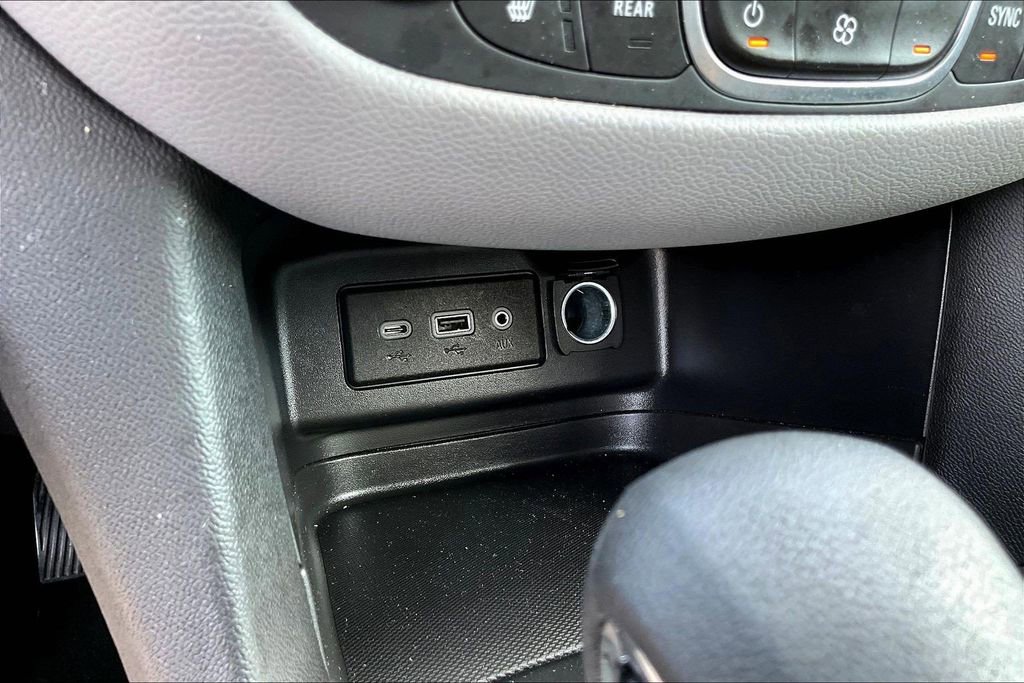 Used 2024 Chevrolet Equinox LT AWD/4WD image 18