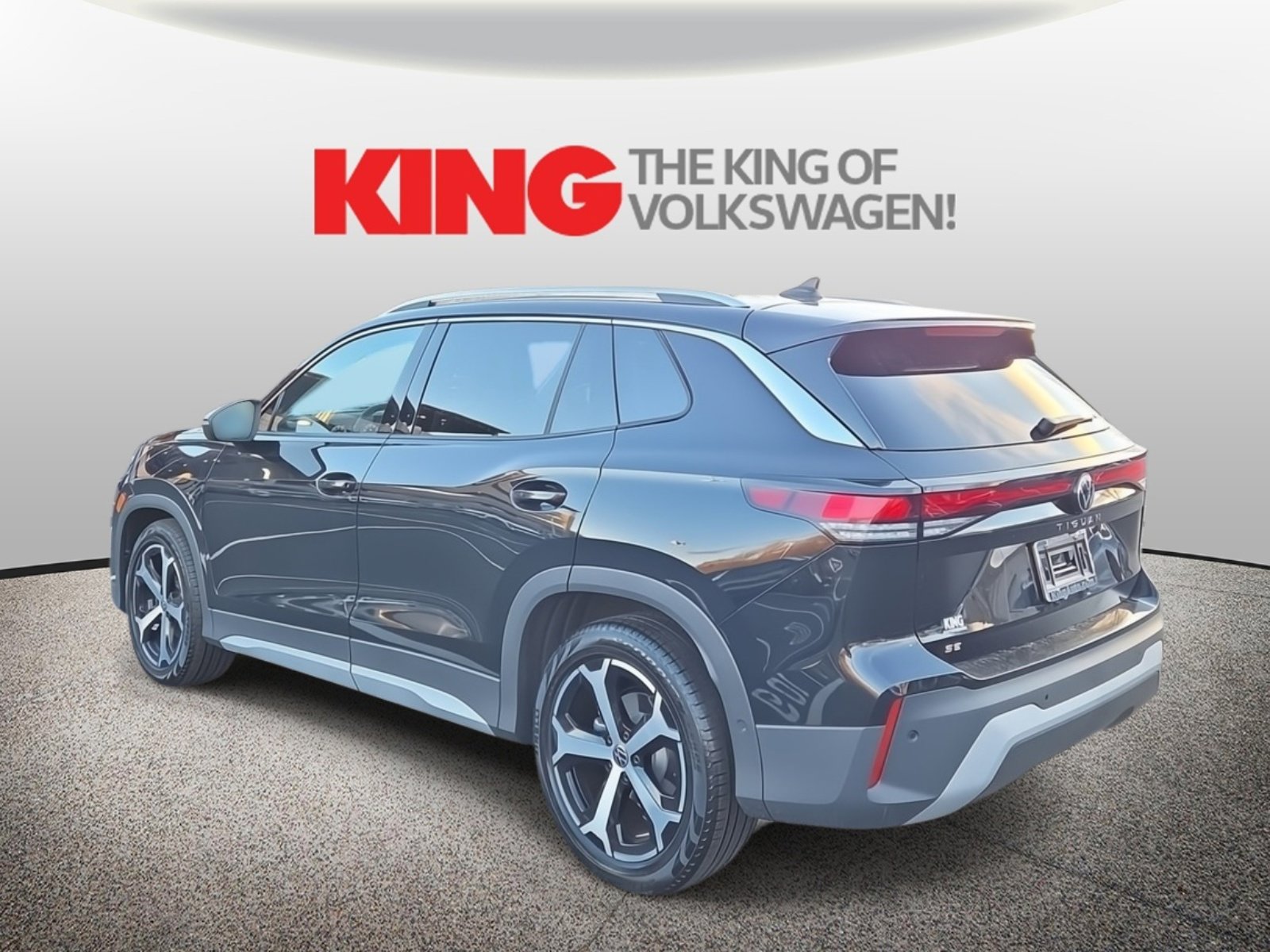 New 2026 Volkswagen Tiguan SE image 6