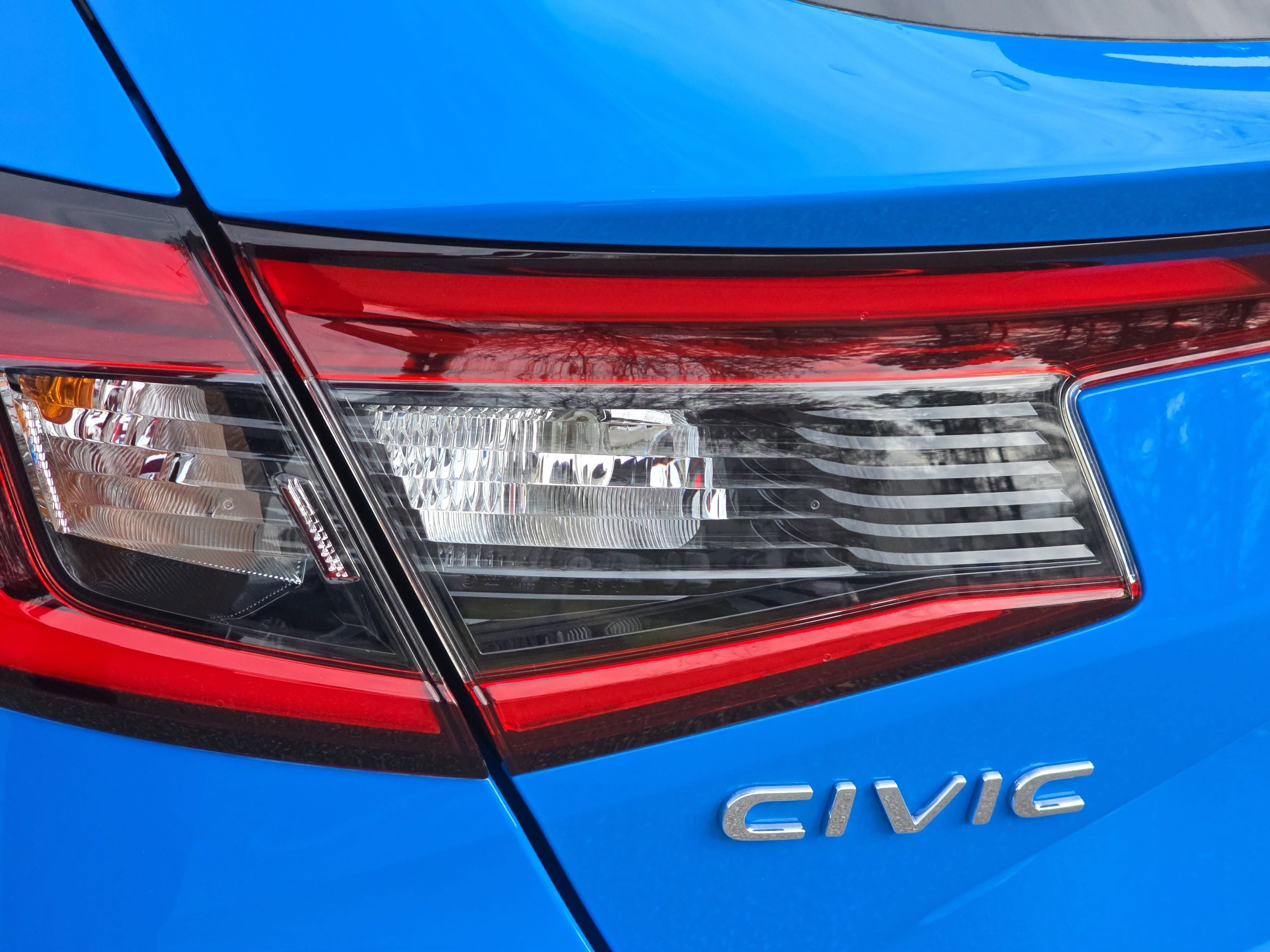 Certified 2025 Honda Civic Sport image 33