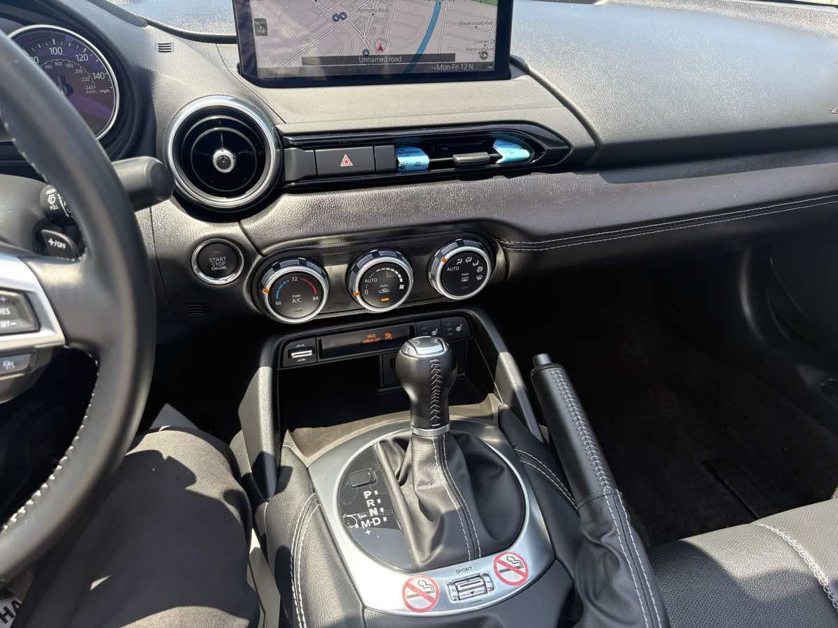 Used 2026 MAZDA MX-5 Miata RF Grand Touring RWD image 31