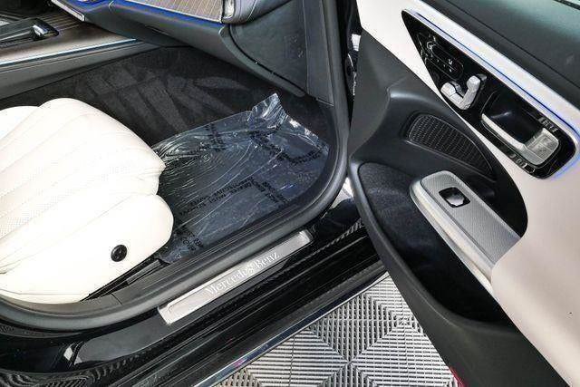 Used 2025 Mercedes-Benz E 350 Sedan image 24