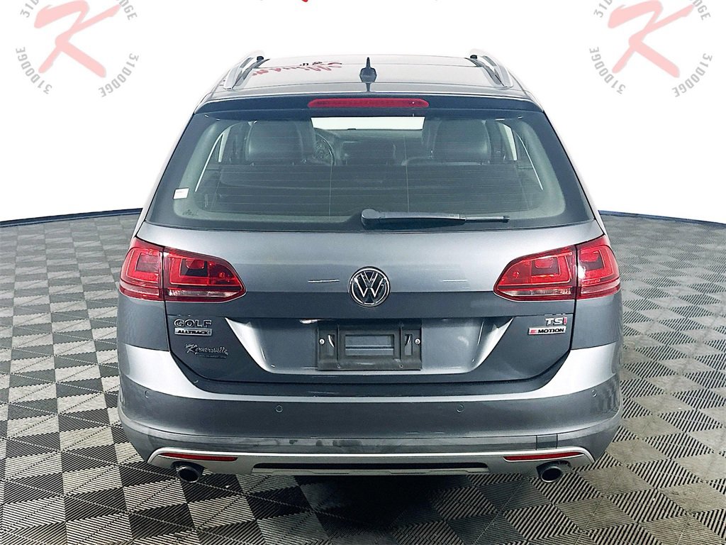 Used 2017 Volkswagen Golf Alltrack SE image 6