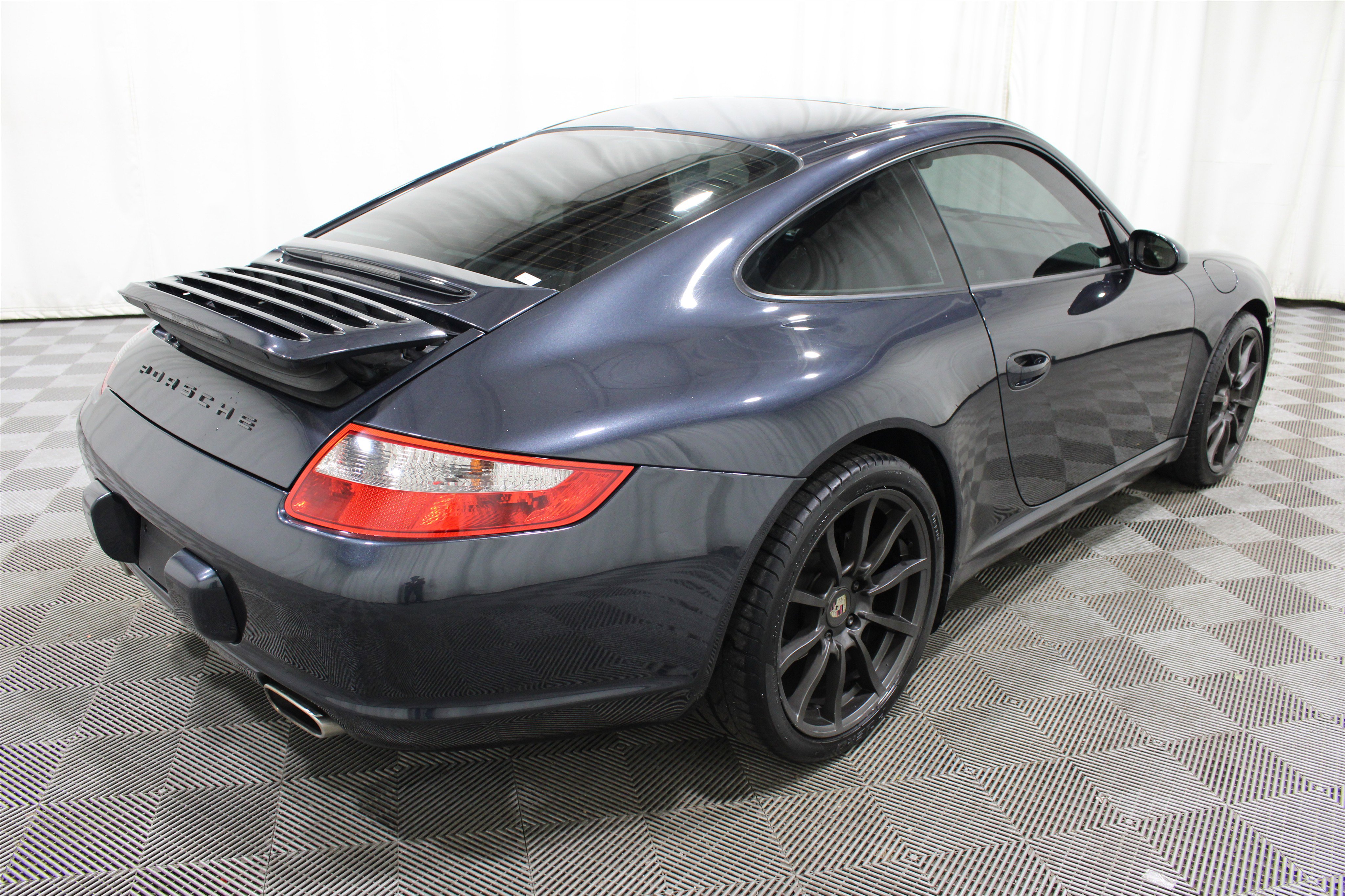 Used 2005 Porsche 911 Carrera RWD image 28