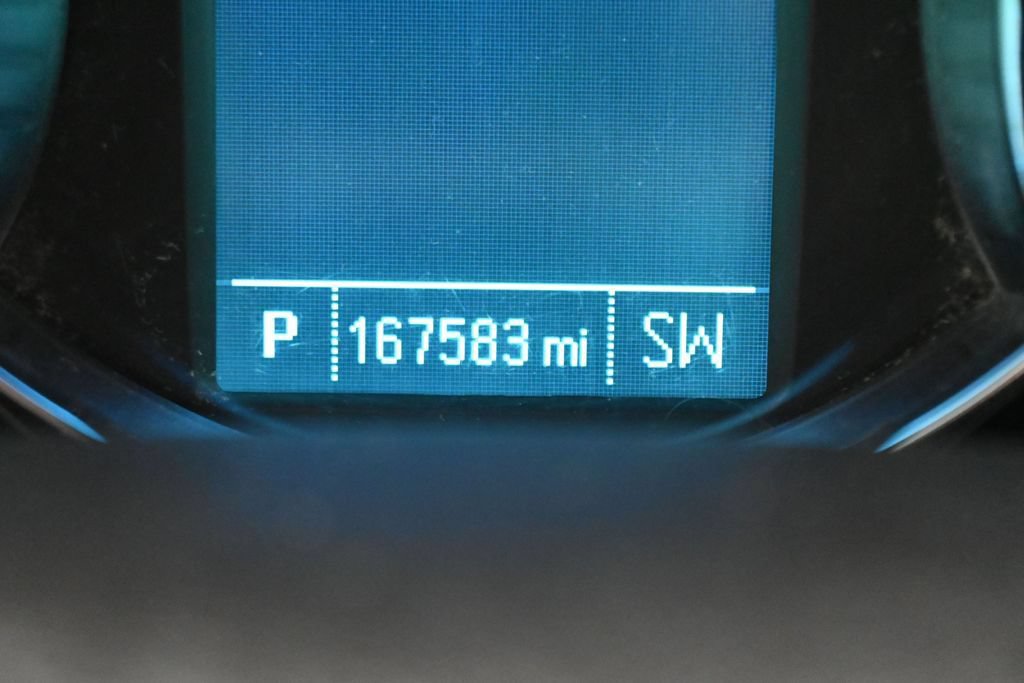 Used 2015 Chevrolet Cruze LTZ w/ Sun, Sound and Sport Package FWD image 18