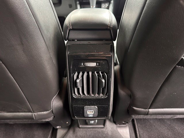 Used 2022 Jeep Compass Limited AWD/4WD image 31