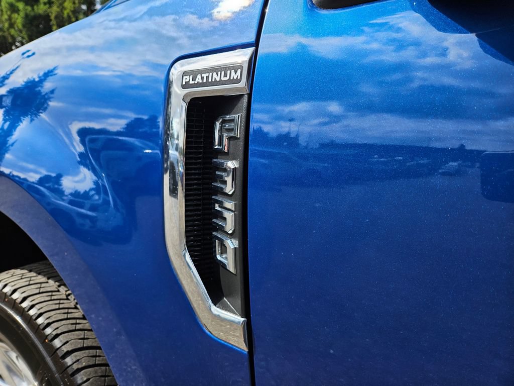 Used 2022 Ford F350 Platinum AWD/4WD image 10