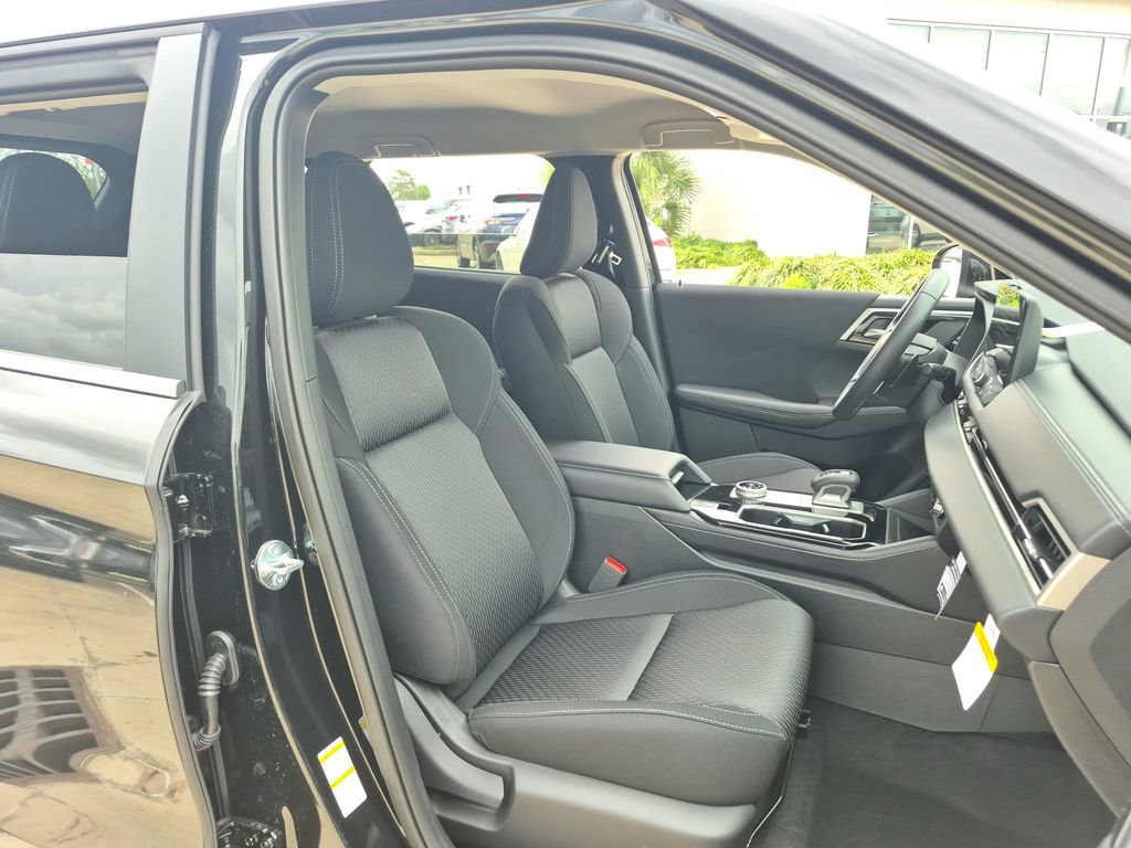 New 2026 Mitsubishi Outlander ES image 23