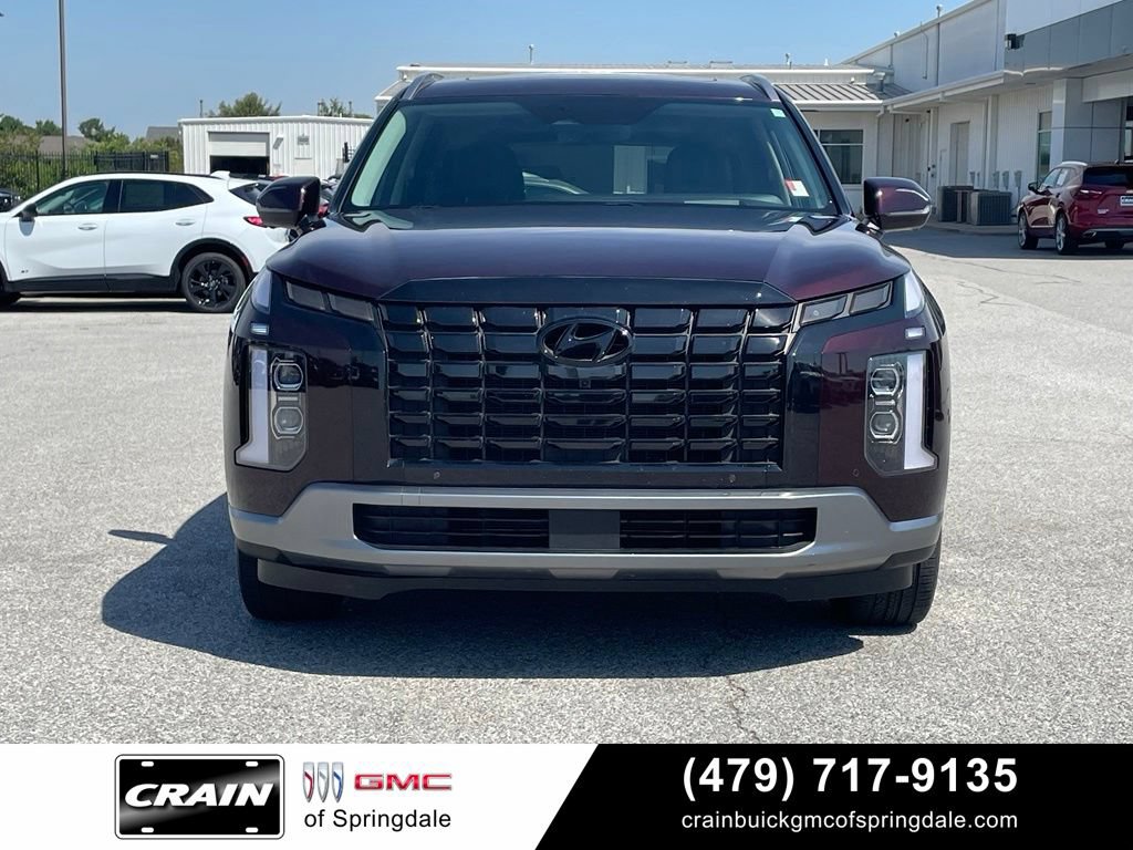 Used 2024 Hyundai Palisade Limited FWD image 2