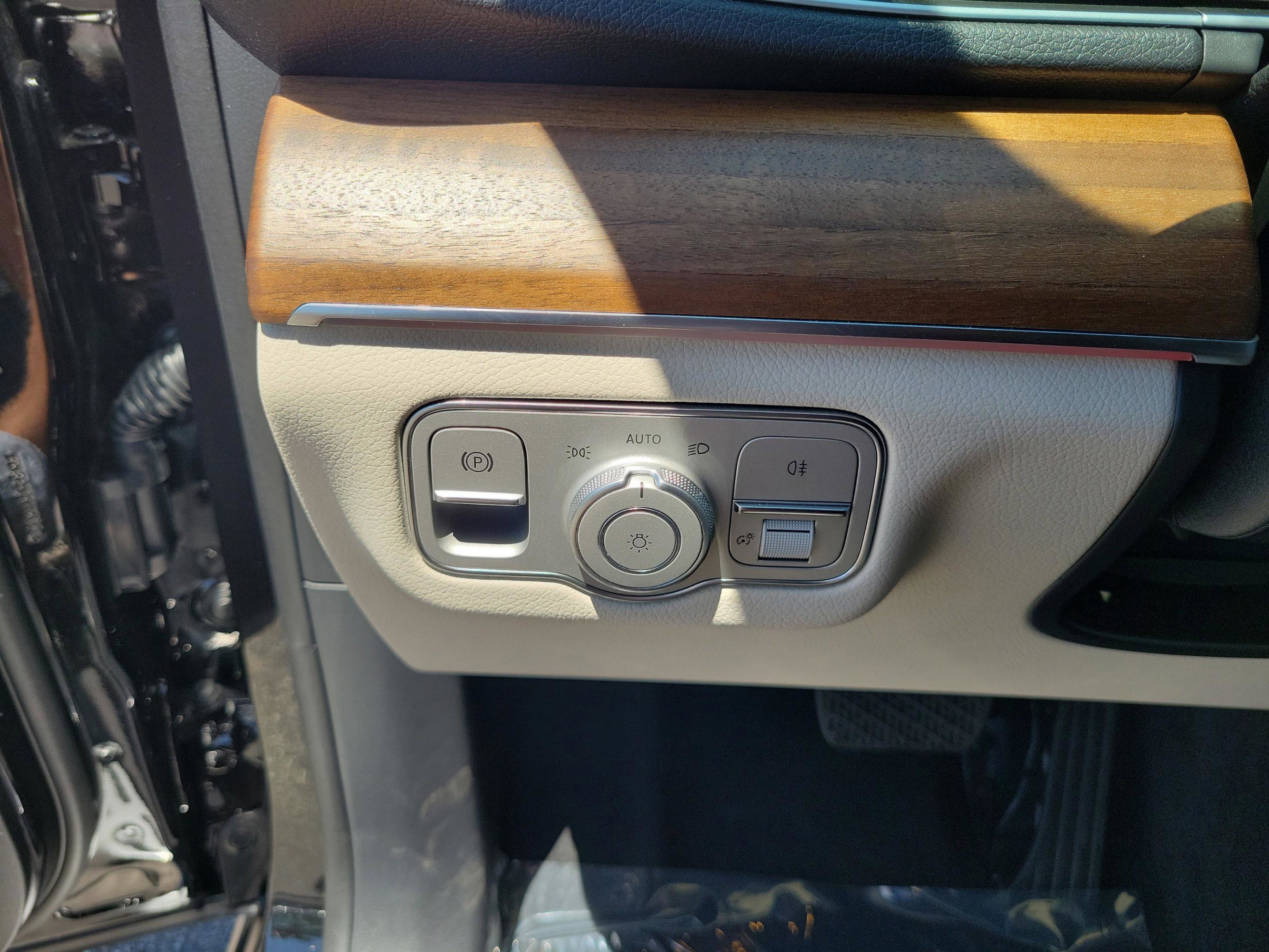 Certified 2026 Mercedes-Benz GLE 450 4MATIC image 27