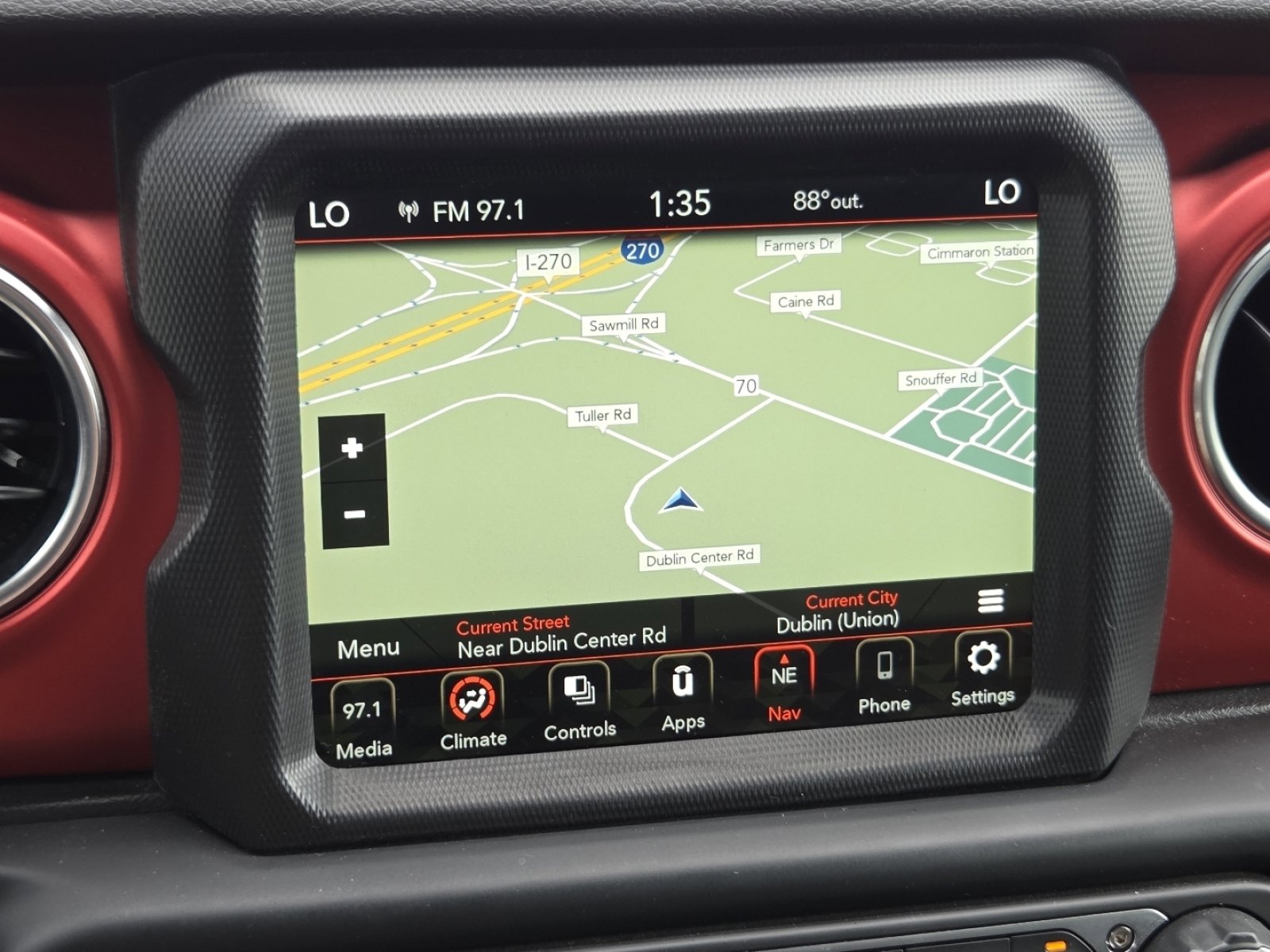 Used 2022 Jeep Wrangler Unlimited Rubicon AWD/4WD image 3