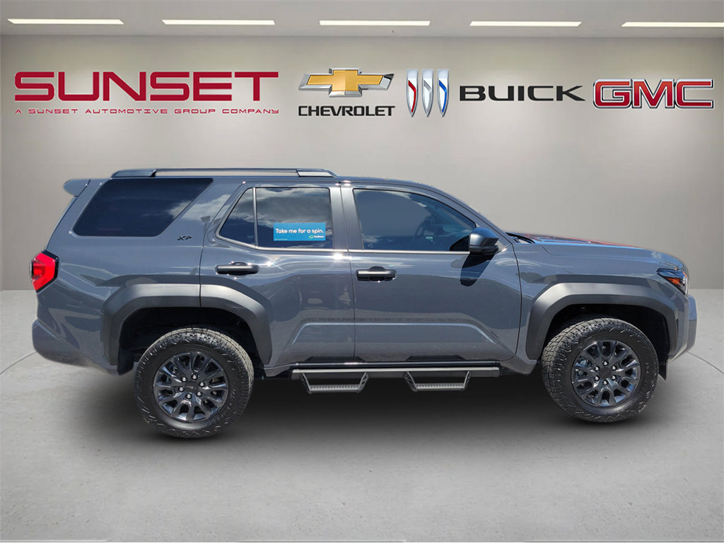 Used 2025 Toyota 4Runner SR5 RWD image 38
