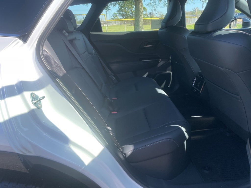 New 2025 Toyota Crown Signia image 14