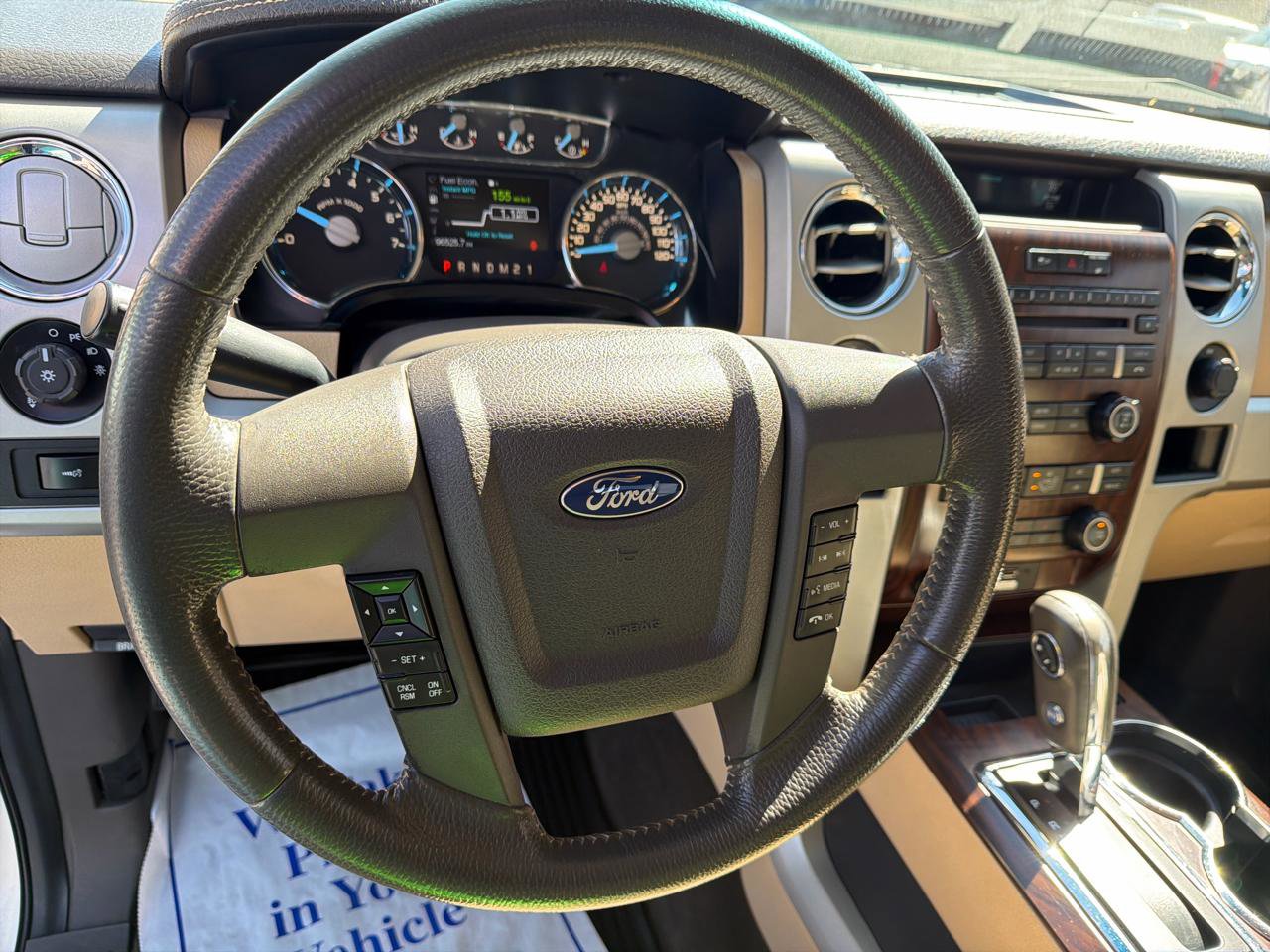 Used 2012 Ford F150 Lariat w/ Lariat Chrome Pkg image 10