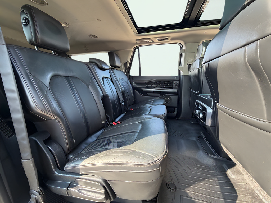 Used 2019 Ford Expedition Max Platinum AWD/4WD image 14